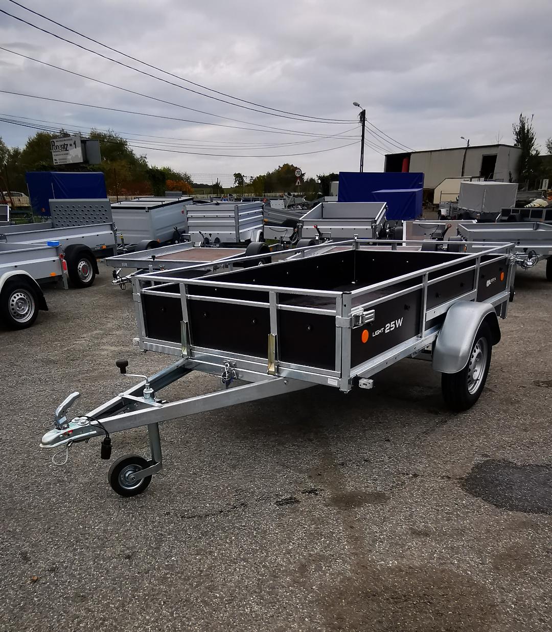 REMORCA VESTA 25 W- K (productie Serbia)